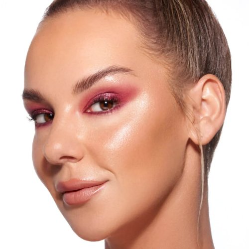 Danessa Myricks Illuminating Veil, Highlighter, Luminizer - Tigerzzz-Shop