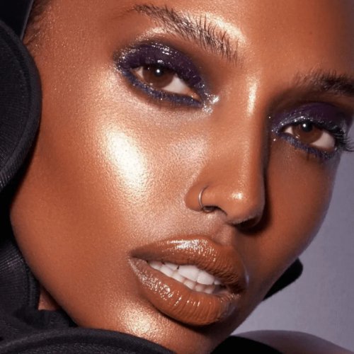 Danessa Myricks Illuminating Veil, Highlighter, Luminizer - Tigerzzz-Shop